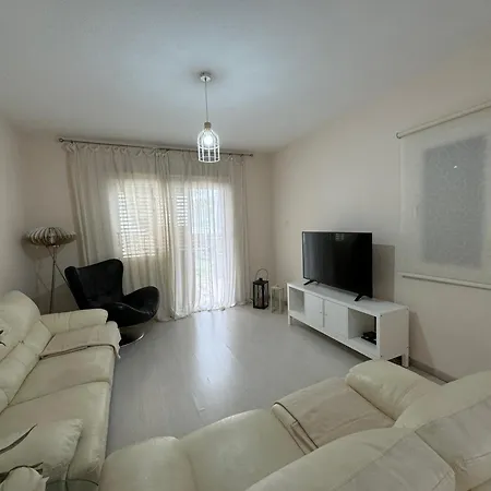 Cozy House Near The In Regina Gardens Βίλα *