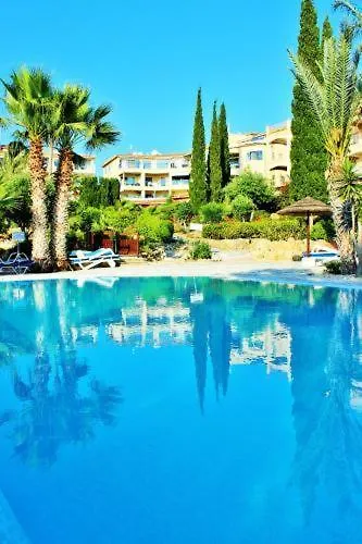 Cozy House Near The In Regina Gardens Vila