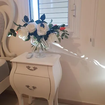 Cozy House Near The In Regina Gardens וילה *